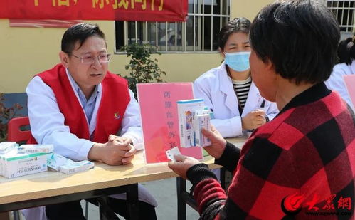 健康義診下基層 服務(wù)百姓促振興