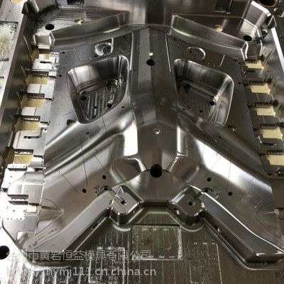 精密制造 路燈鋁殼、感應(yīng)器碎紙機(jī)殼體與家電塑膠模具的專業(yè)制造解析